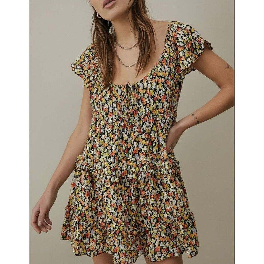 UO Urban Outfitters Mini Tunic Dress size M Ditsy Floral Boho Multicolor Short S
